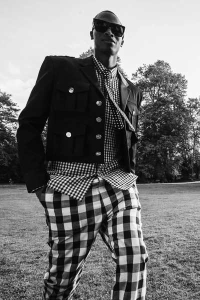 Look 32